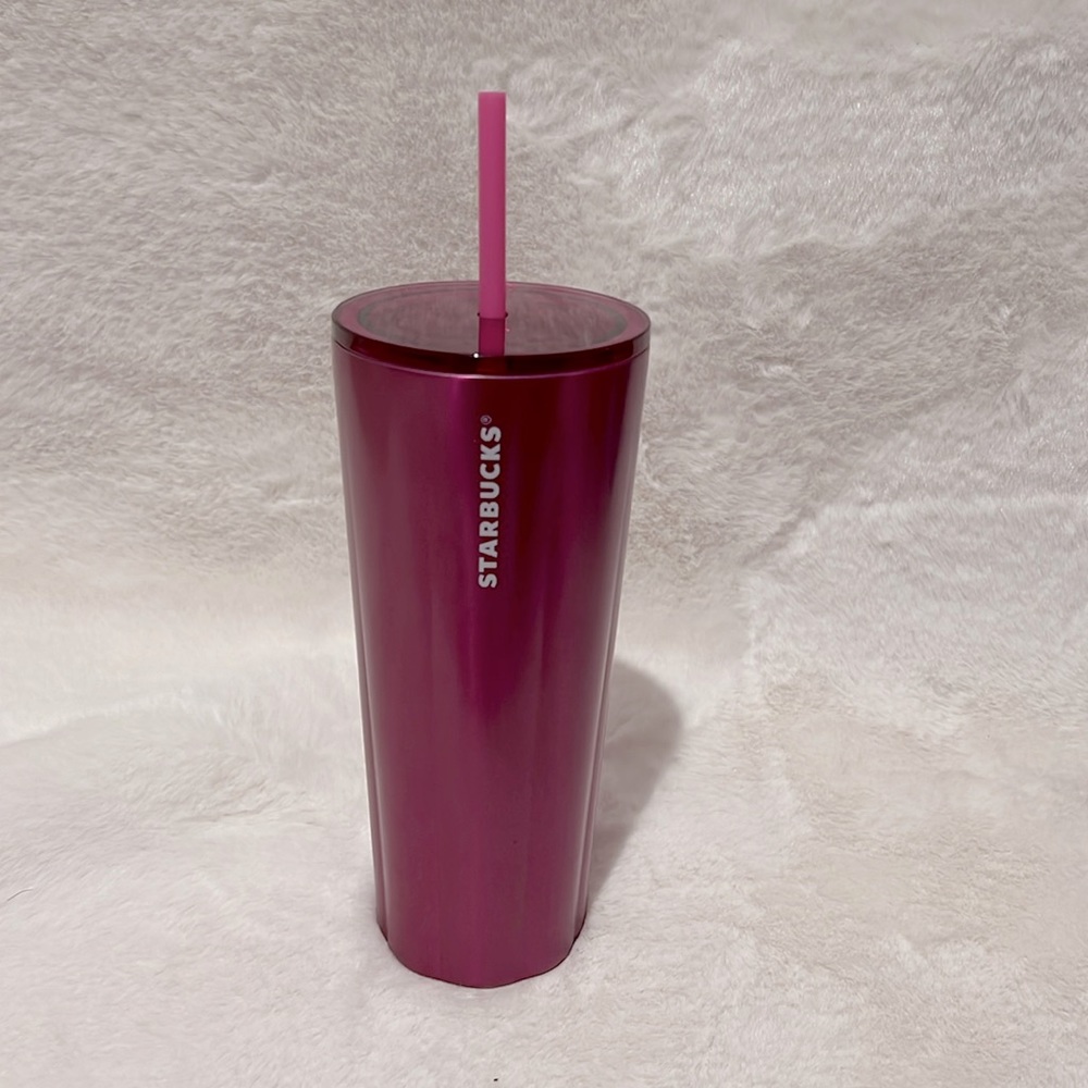 NWT Pink scallop Starbucks Tumbler